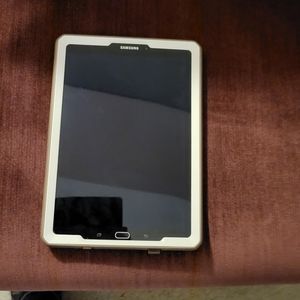 Samsung Galaxy Tab S2 & unicorn beetle case